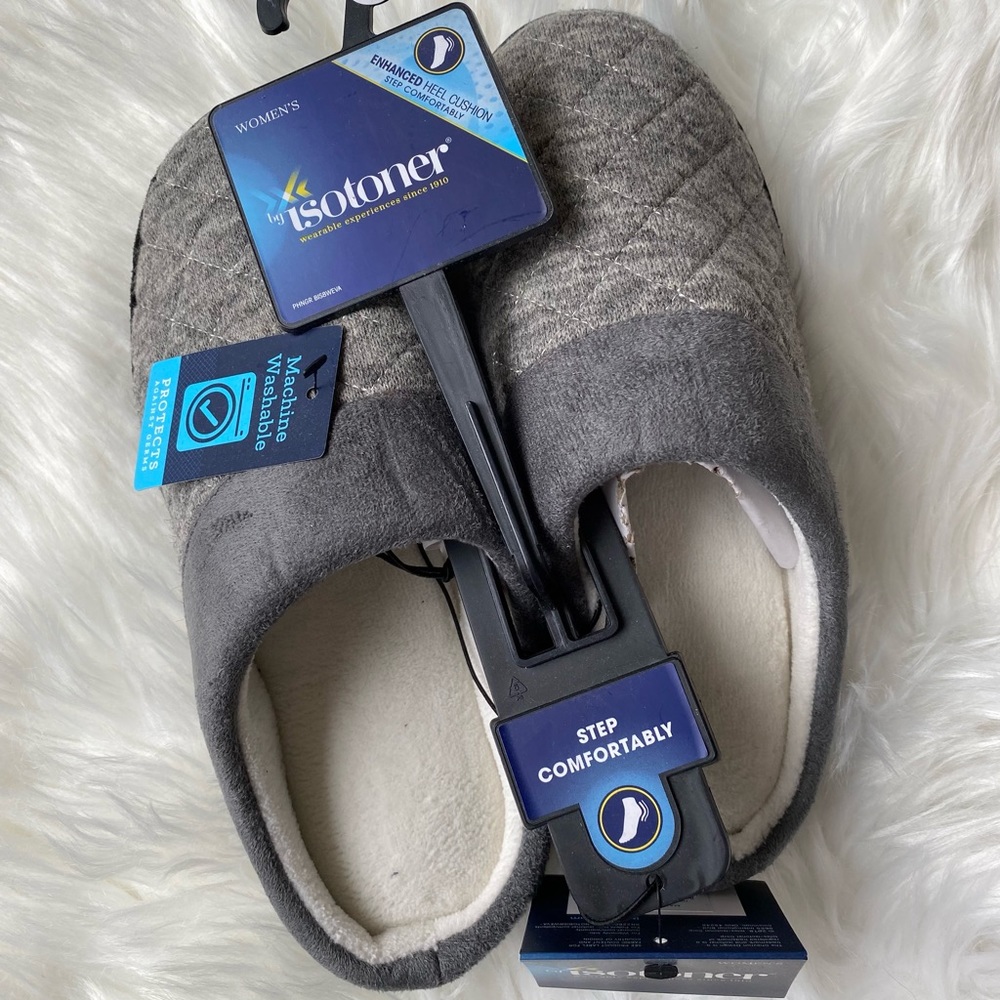 Isotoner Women’s Slippers